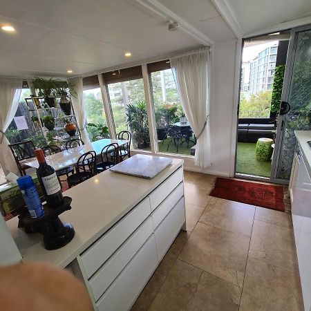 Vista Unit Close To The City & Airport & Train Station And Brighton Le Sands Beach Sydney Exterior photo